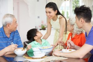 Phụ nữ thêm tự tin, năng động với yến sào